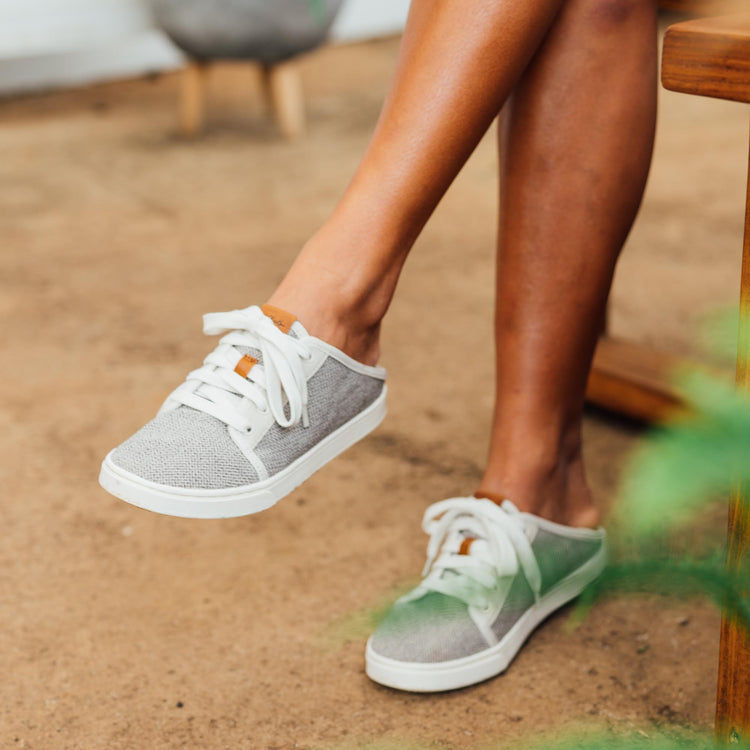 Women's Lightweight Sneakers