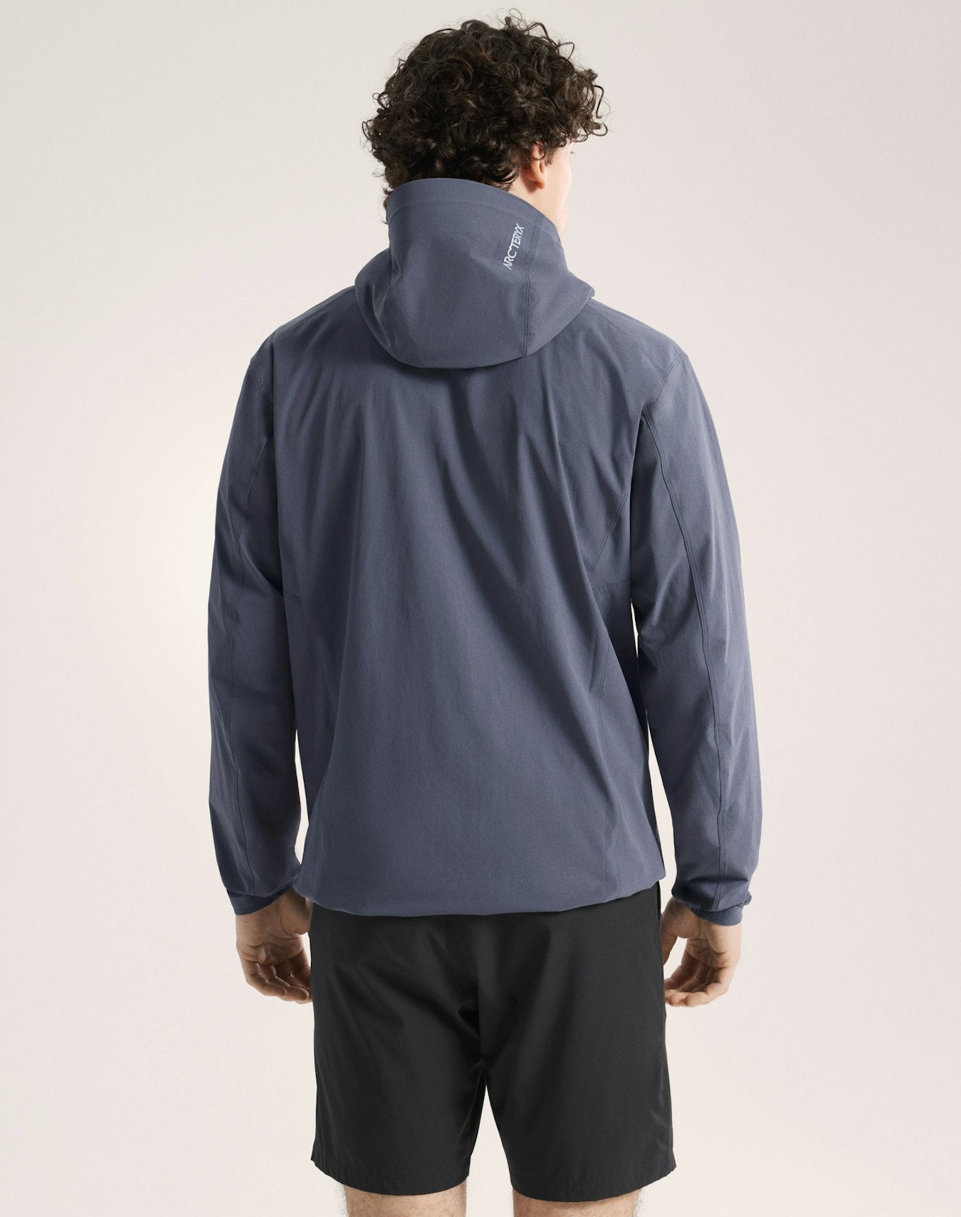 GAMMA lightweight hooded jacket